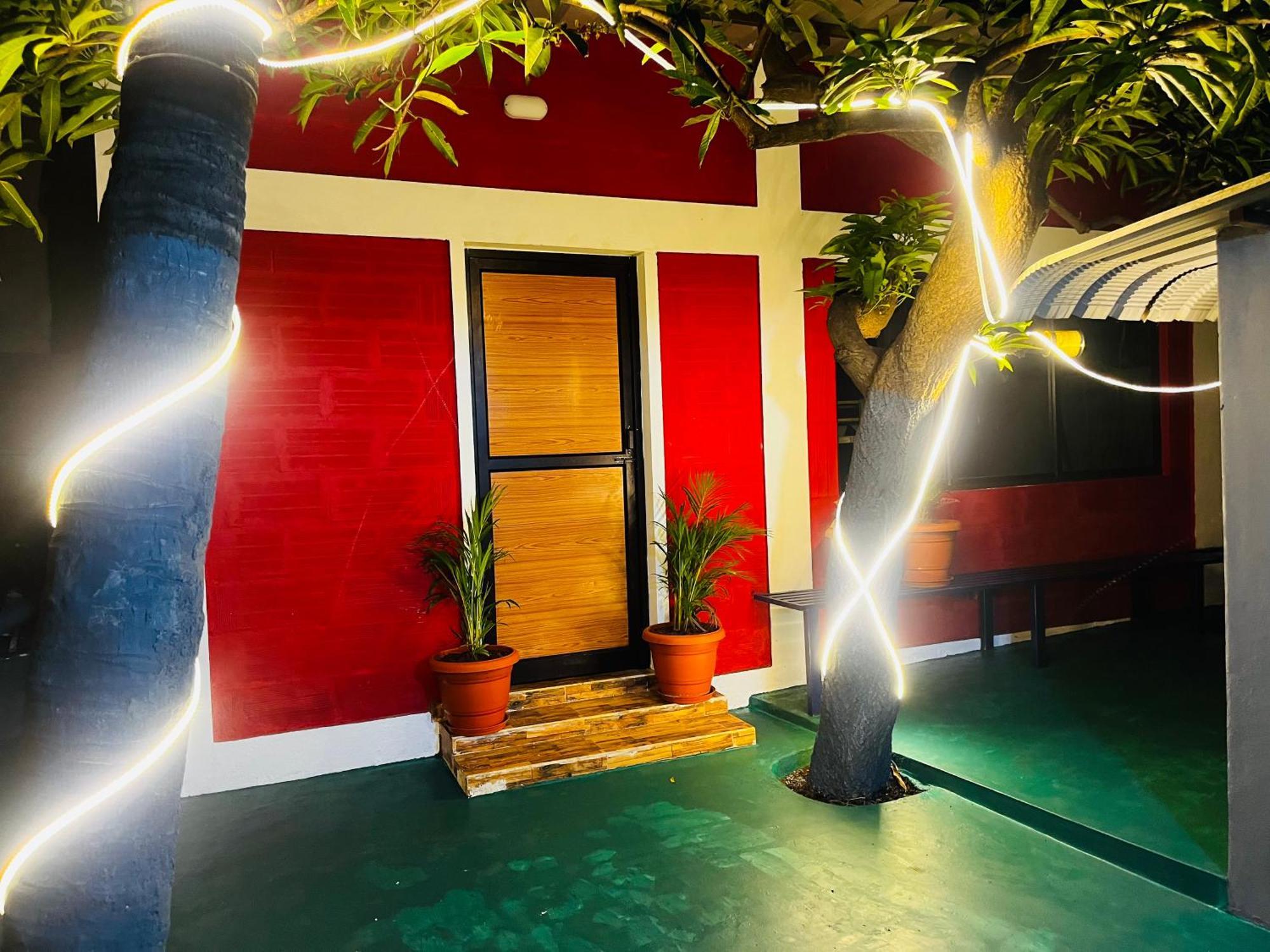 Hostel Kuruku Santhu Colive Pondicherry Ngoại thất bức ảnh